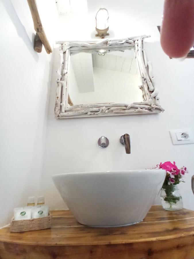 Deppy Cottage Porto Columbu - Perd'E Sali ภายนอก รูปภาพ
