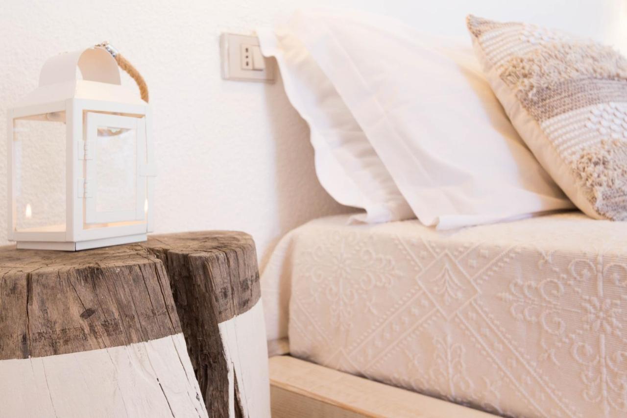 Deppy Cottage Porto Columbu - Perd'E Sali ภายนอก รูปภาพ